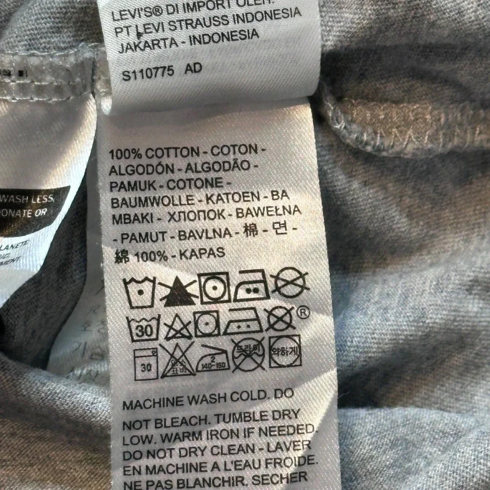 Levi's T-Shirt Mens XL Grey Graphic Batwing Logo Short Sleeve Cotton 17783-0138
